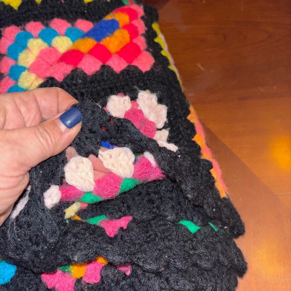 Vintage Handmade Crochet Granny Square Blanket Black Multi Bobble Stitch 60x49‎